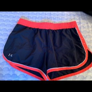 EUC UA shorts